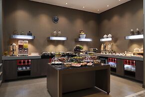 Hampton by Hilton Bogota Airport
