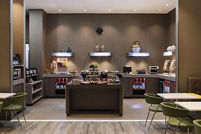 Hampton by Hilton Bogota Airport