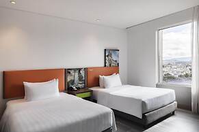 Hampton by Hilton Bogota Airport