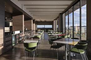 Hampton by Hilton Bogota Airport