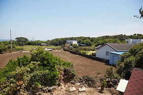 Fragrant Tree Pension