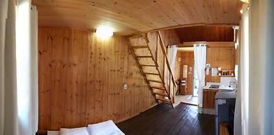 Fragrant Tree Pension