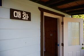 Fragrant Tree Pension