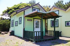 Fragrant Tree Pension