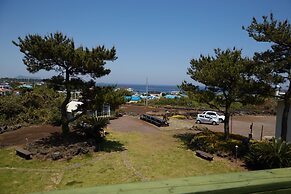 Fragrant Tree Pension