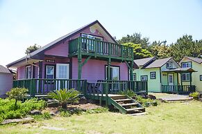 Fragrant Tree Pension