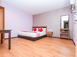 OYO 504 Hotel Aromas Kulai