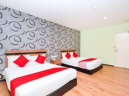 OYO 504 Hotel Aromas Kulai