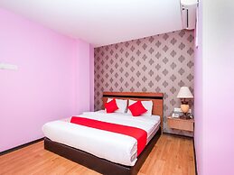 OYO 504 Hotel Aromas Kulai