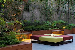 Aloft Jakarta Wahid Hasyim