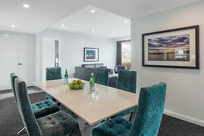 Meriton Suites World Tower, Sydney