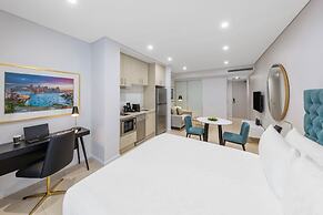 Meriton Suites Pitt Street, Sydney