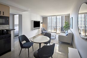 Meriton Suites Pitt Street, Sydney