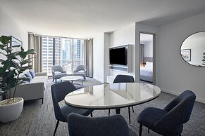Meriton Suites Pitt Street, Sydney