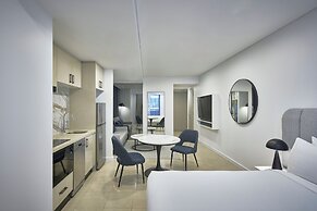 Meriton Suites Pitt Street, Sydney