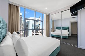 Meriton Suites Pitt Street, Sydney