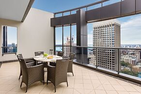 Meriton Suites Pitt Street, Sydney