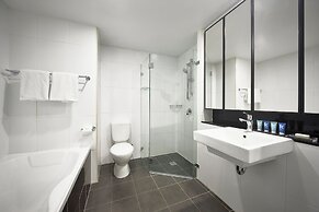 Meriton Suites Pitt Street, Sydney