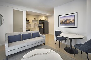 Meriton Suites Pitt Street, Sydney
