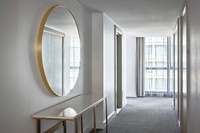 Meriton Suites Pitt Street, Sydney