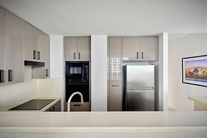 Meriton Suites Pitt Street, Sydney