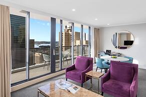 Meriton Suites Pitt Street, Sydney