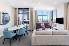 Meriton Suites Pitt Street, Sydney