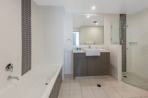 Meriton Suites Kent Street, Sydney