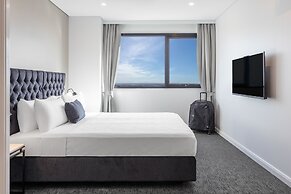 Meriton Suites Kent Street, Sydney