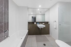 Meriton Suites Kent Street, Sydney