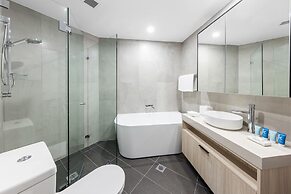 Meriton Suites Bondi Junction