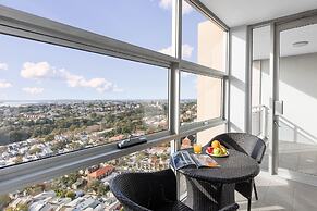 Meriton Suites Bondi Junction