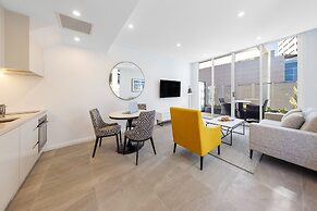 Meriton Suites Bondi Junction