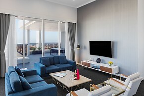 Meriton Suites Bondi Junction