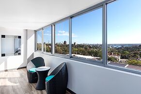 Meriton Suites Bondi Junction