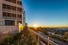 Meriton Suites Bondi Junction