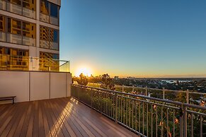 Meriton Suites Bondi Junction