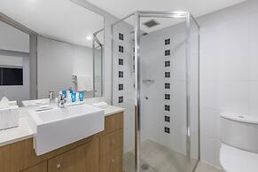 Meriton Suites Waterloo