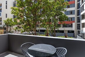 Meriton Suites Waterloo