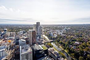 Meriton Suites George Street, Parramatta