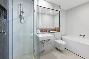 Meriton Suites George Street, Parramatta