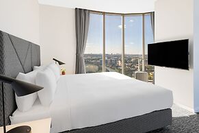 Meriton Suites George Street, Parramatta