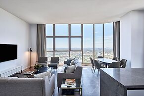 Meriton Suites George Street, Parramatta