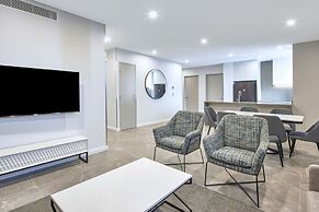 Meriton Suites George Street, Parramatta