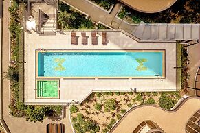 Meriton Suites George Street, Parramatta