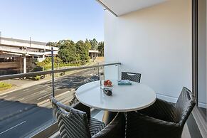 Meriton Suites North Ryde