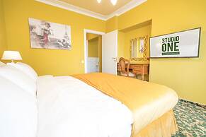 Studio One Accommodation Suites