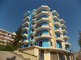 Blue Saranda Hotel