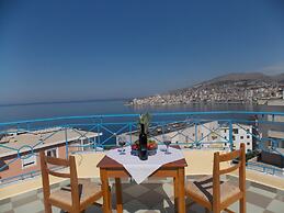 Blue Saranda Hotel