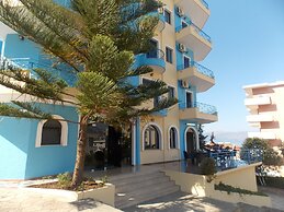 Blue Saranda Hotel